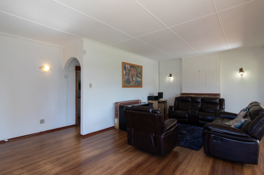 4 Bedroom Property for Sale in West Bank Eastern Cape